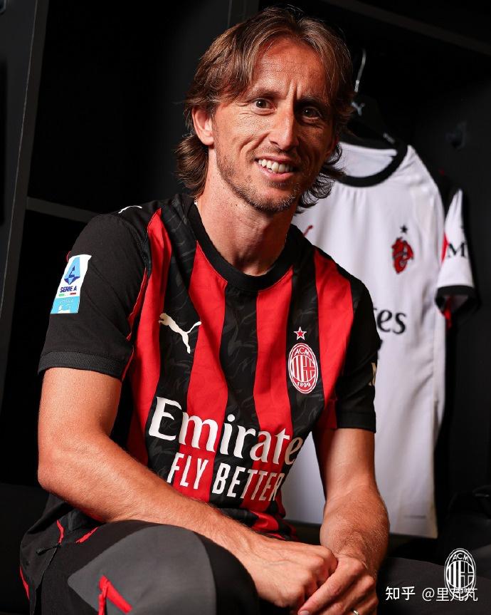 【招募】青岛西海岸足球俱乐部U15梯队招募公告