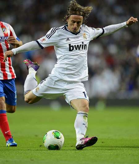 惊魂重演？巴萨死守诺坎普！严防德国球迷再度攻陷主场