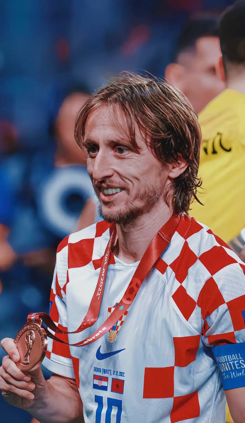 篮球篮网主力球员恢复训练，状态回升